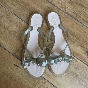 Valentino Garavani Rockstud Sandals sz 37